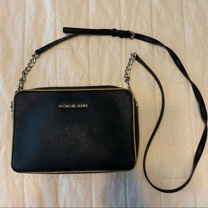 Michael Kors crossbody purse